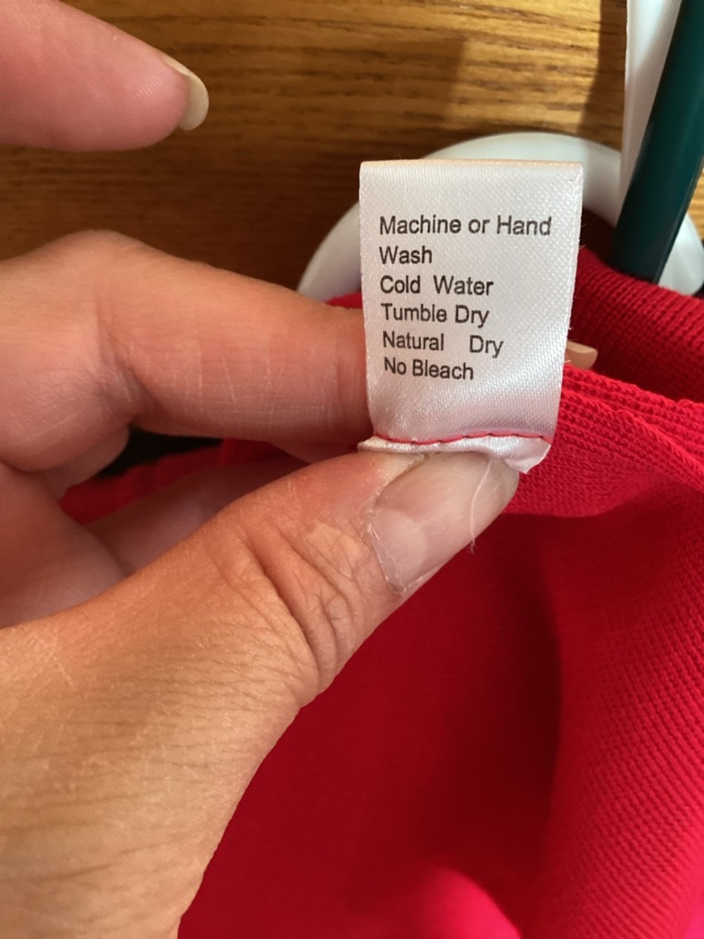 Ming Wang Red Sleeveless Knit Shell size large - Picture 8 of 11